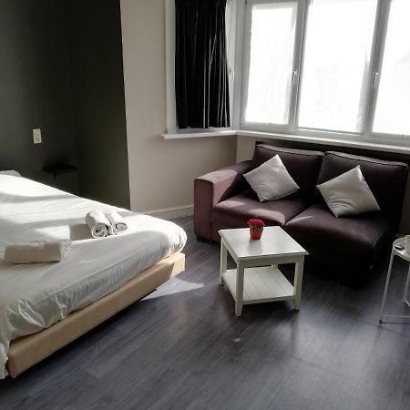 Logies Het Maantje Hotel De Panne Kültér fotó