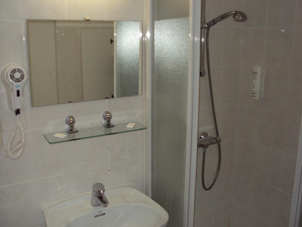 Logies Het Maantje Hotel De Panne Kültér fotó