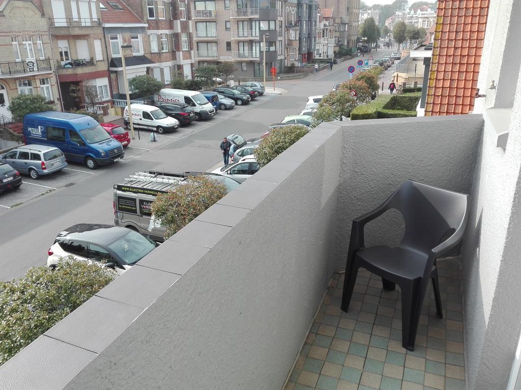 Logies Het Maantje Hotel De Panne Kültér fotó