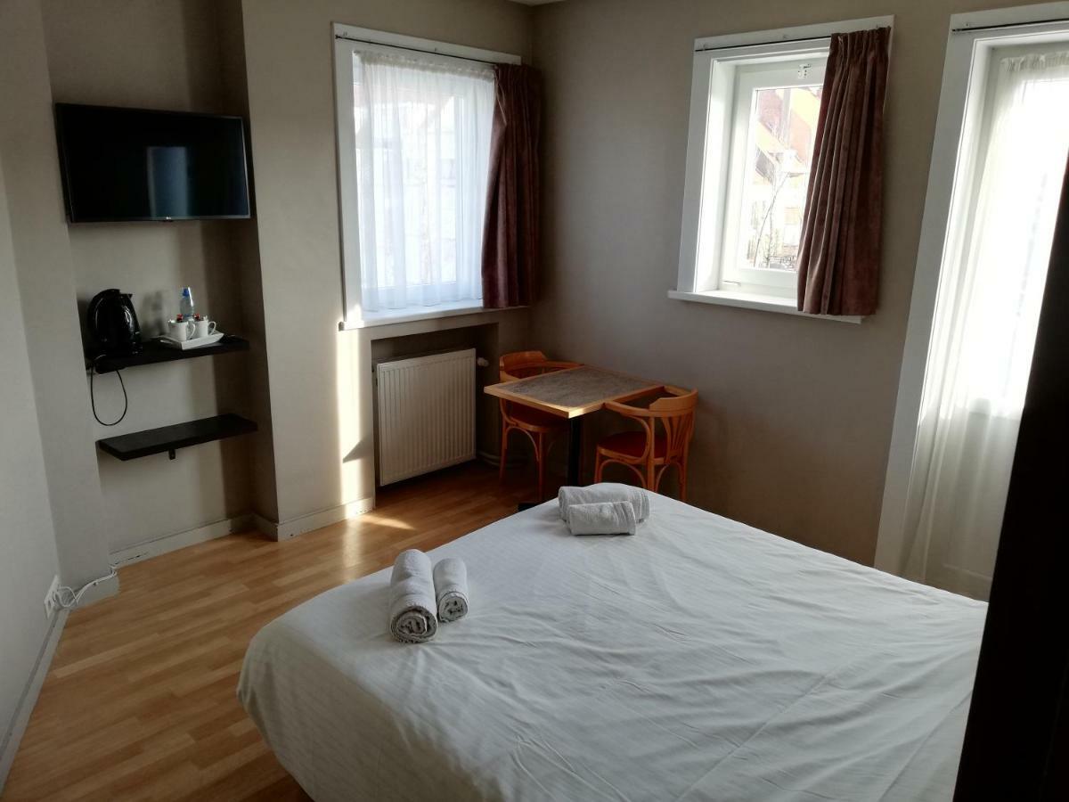 Logies Het Maantje Hotel De Panne Kültér fotó