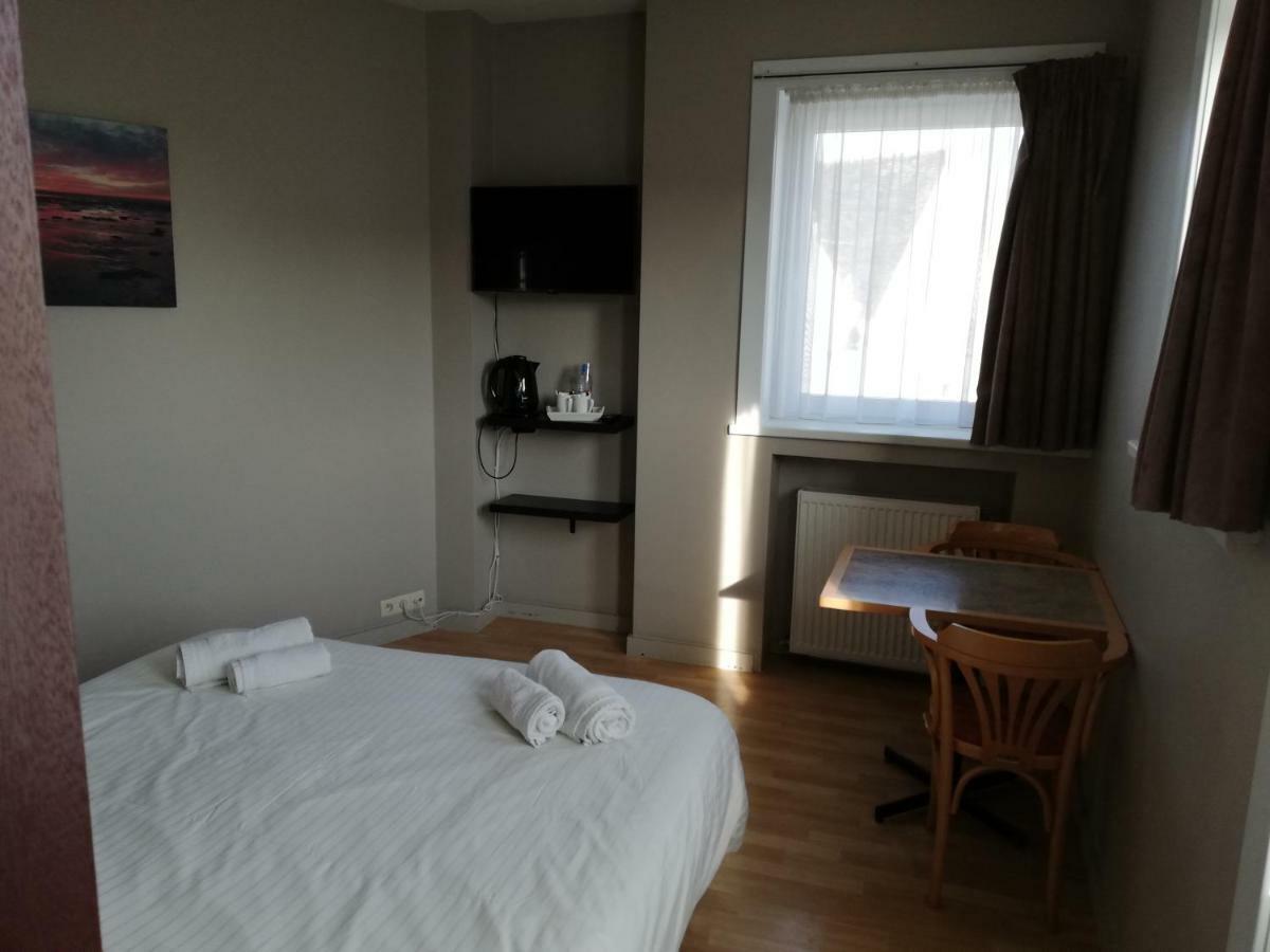 Logies Het Maantje Hotel De Panne Kültér fotó