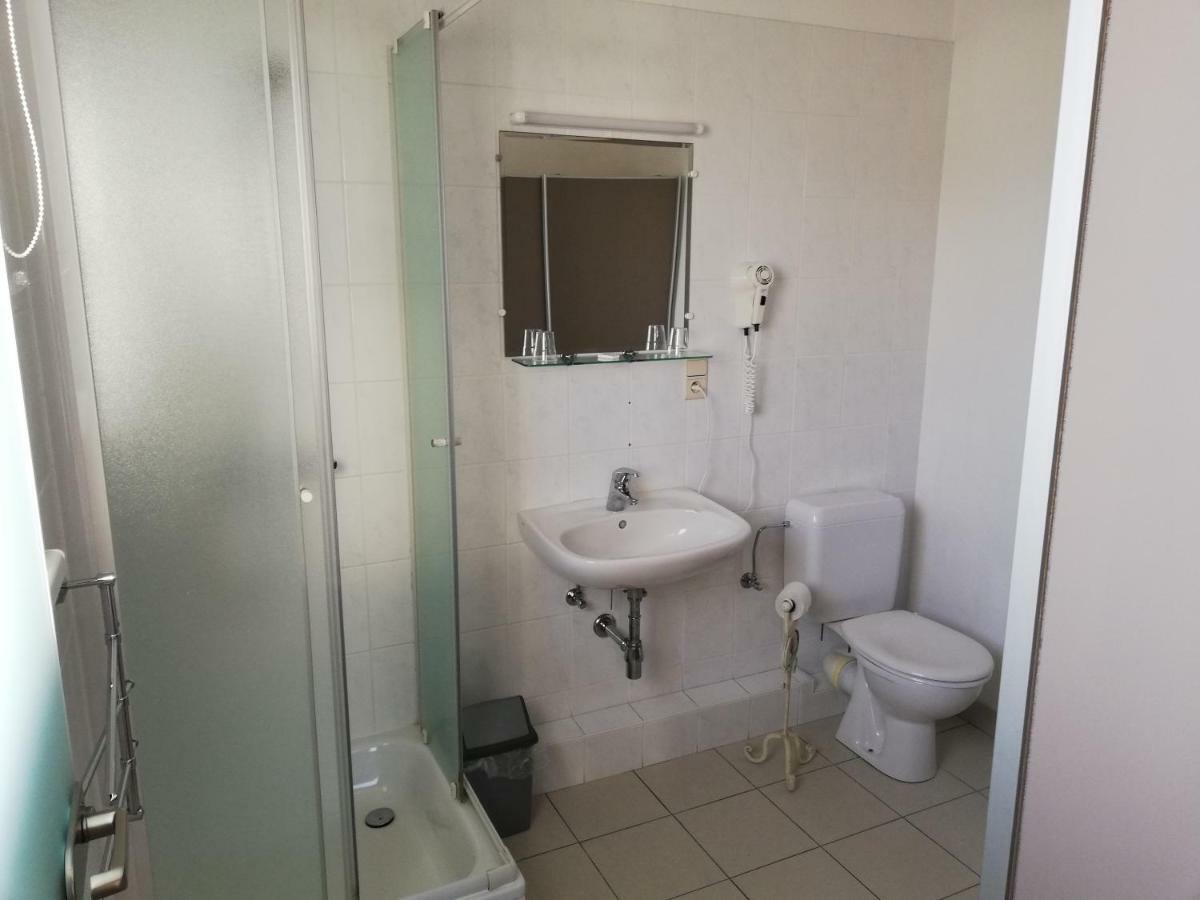 Logies Het Maantje Hotel De Panne Kültér fotó