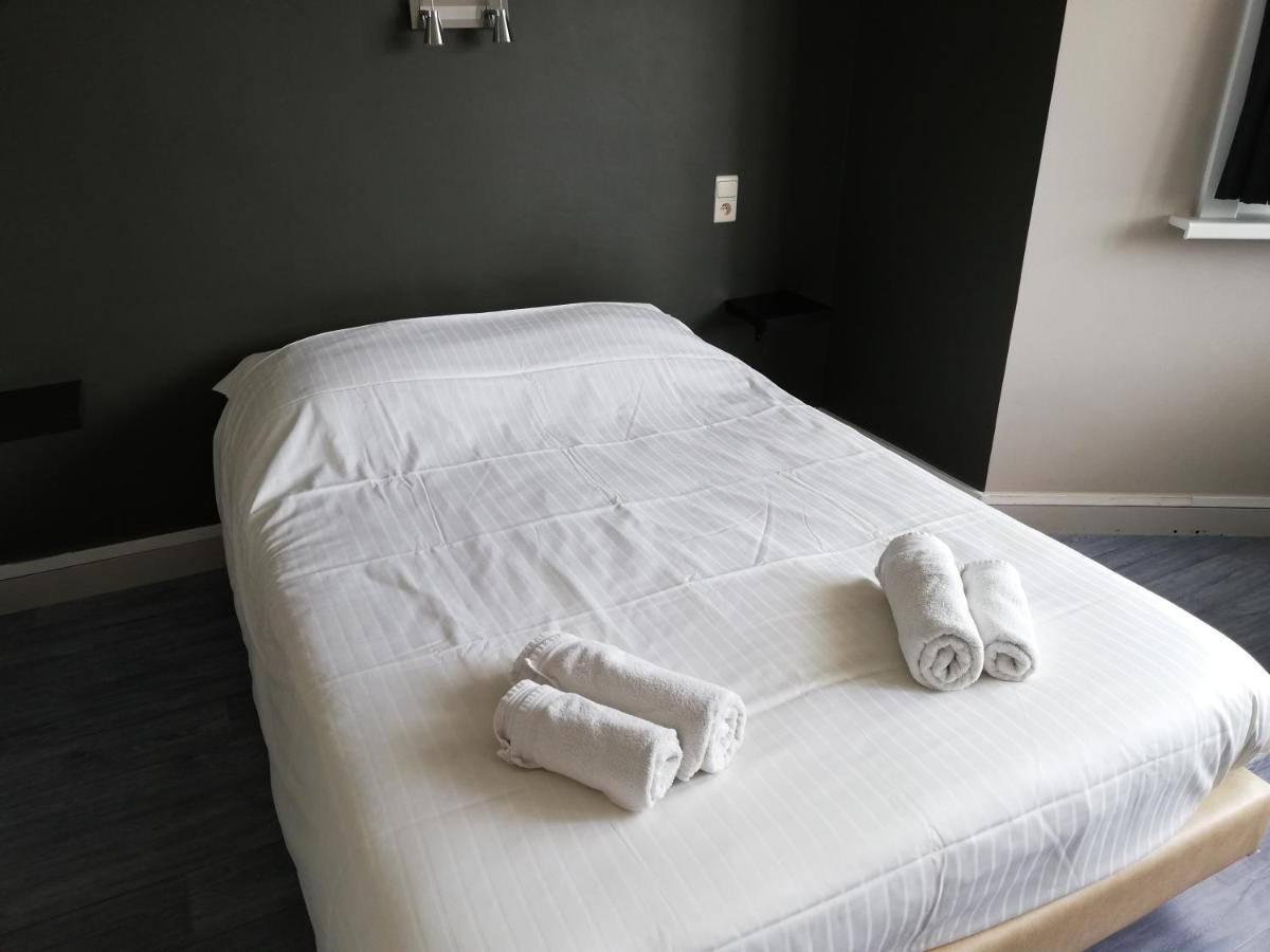 Logies Het Maantje Hotel De Panne Kültér fotó